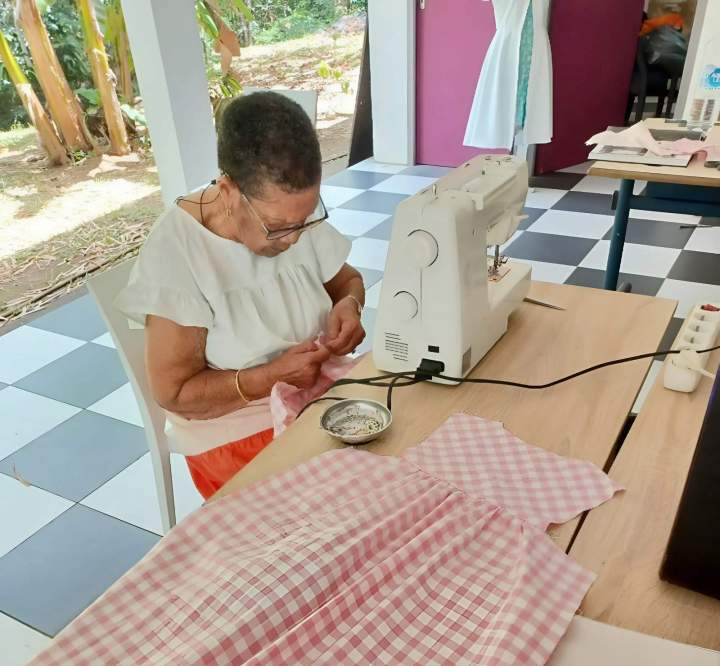 Cours d'initiation à la couture Martinique