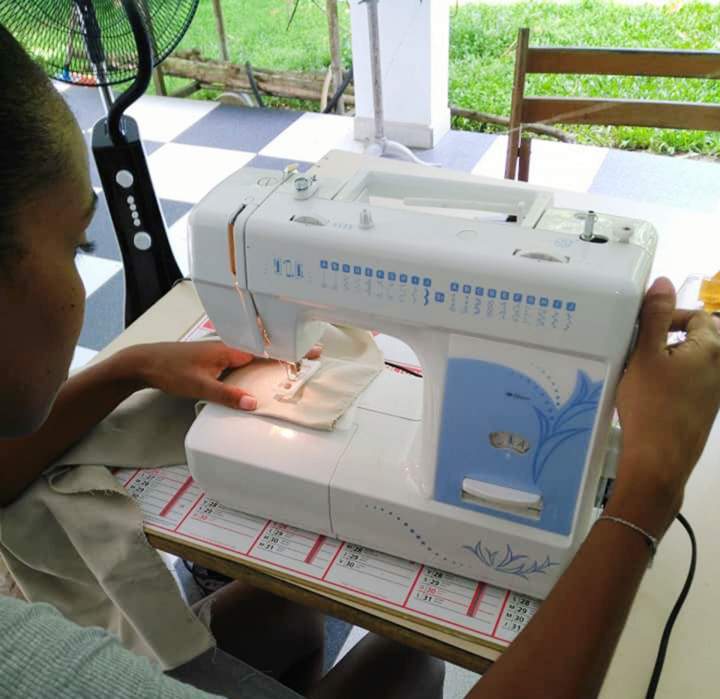 Apprendre la couture Martinique